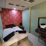 تخت دونفره هتل آپارتمان مارین ع