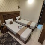 اتاق دو نفره هتل آپارتمان کاویان مشهد