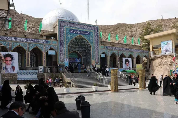 آرامگاه خواجه مراد مشهد