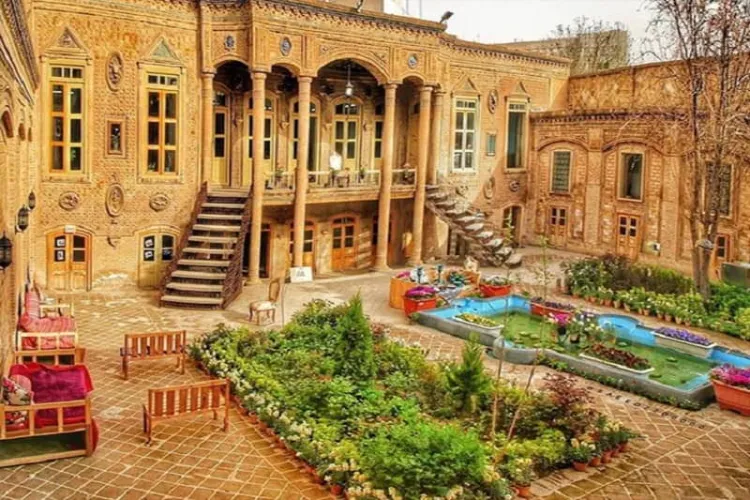 مکان های دیدنی تاریخی مشهد