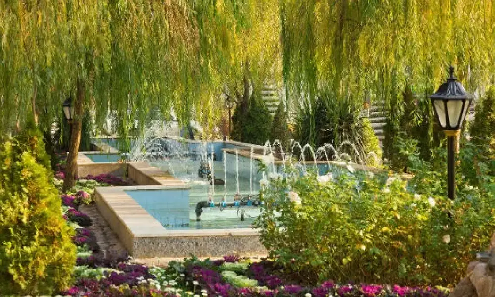 باغ ملی مشهد