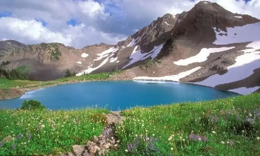 چشمه سبز مشهد