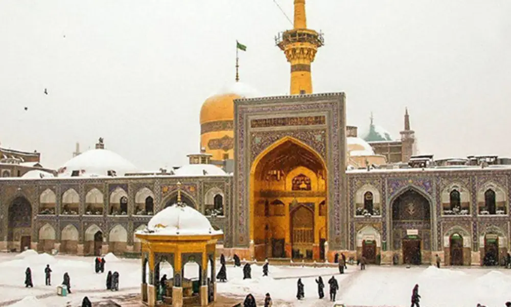 بهترین زمان سفر به مشهد: راهنمای جامع آب و هوا، شلوغی و قیمت‌ ها