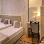 اتاق سه نفره در هتل طوبی