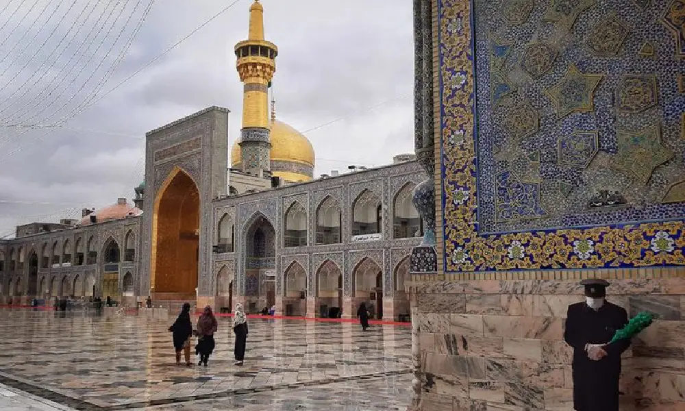 بهترین جاهای دیدنی مشهد در پاییز: راهنمای جامع
