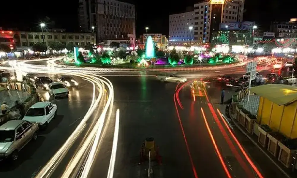 خیابان امام رضا (ع): پیاده روی معنوی در قلب مشهد