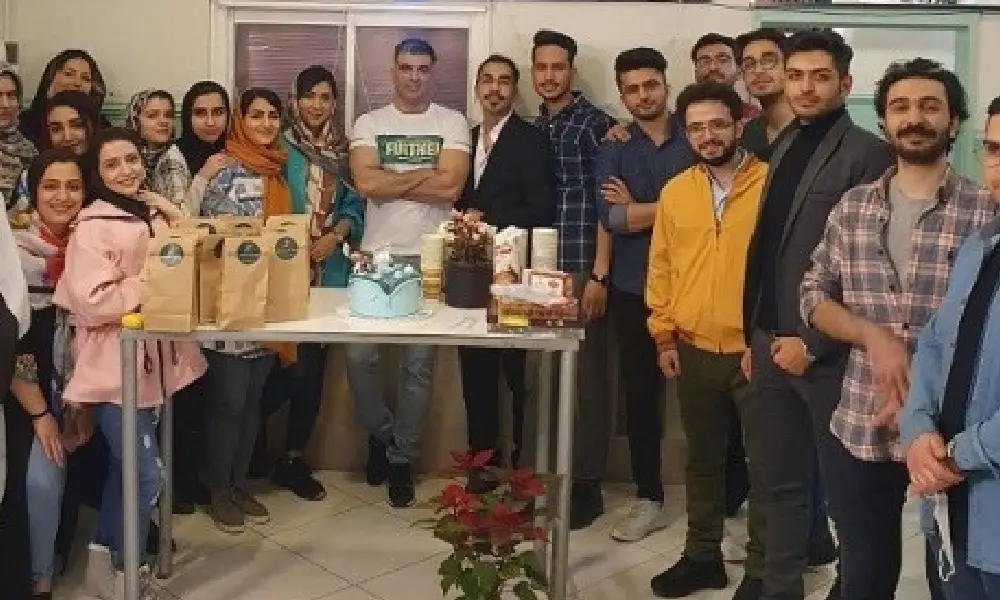 کلینیک دامپزشکی ساینا (متخصص حیوانات خانگی خاص و پرندگان)