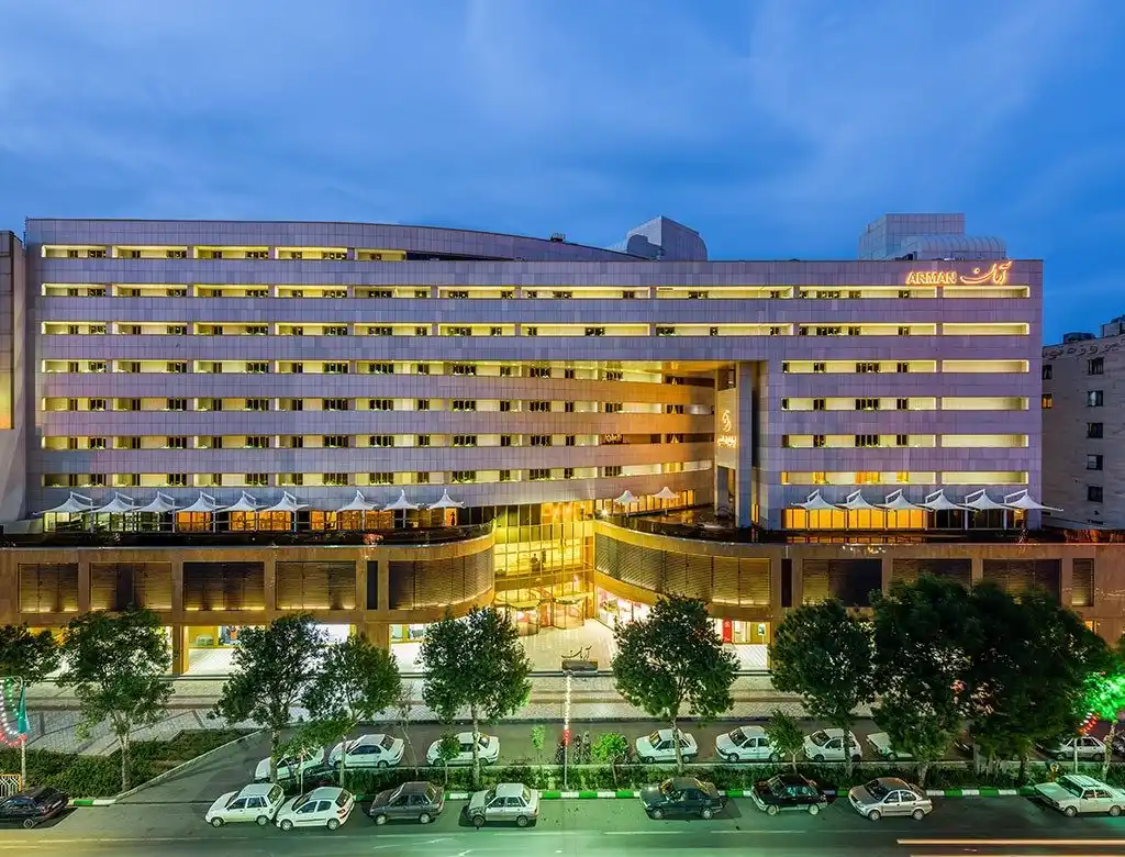 مرکز خرید تجاری پاساژ ارمان مشهد