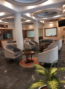 پذیرش و لابی هتل جهانگردی یزد