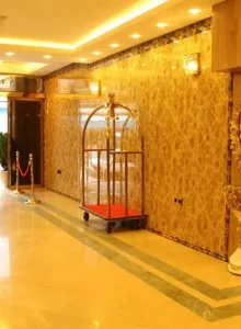 ورودی هتل عقیق رضوی