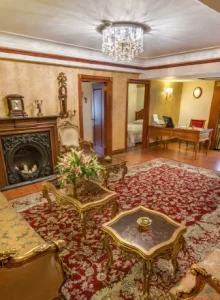 1Fr5u6Z2B9kGCiCdtWRSz9G68bYfPBqHz