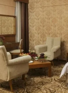 1K0X8nunIgg1G97pHrTmfiHq4hwJ4x61w-4