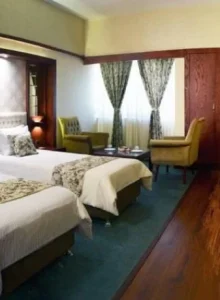 1QMiyymcinvXbtq4yh7mtbQY6pG98opb5-4