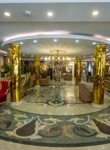 لابی هتل زمرد