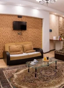 سوئیت خانوادگی هتل آپارتمان یلدا