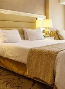 اتاق خواب هتل اترک