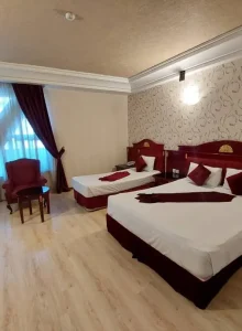 اتاق خانوادگی هتل سایه