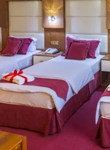 اتاق خواب 3 نفره هتل آبان