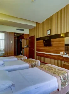 اتاق 3 تخته هتل سی نور