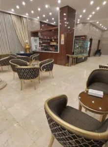 کافه در هتل سایه مشهد