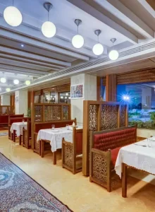 رستوران سنتی هتل سی نور