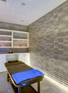 رزرو سالن ماساژ هتل پارسیس