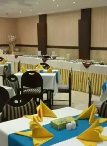 رستوران اتاق با تخت تک نفره هتل هانی پارس مشهد