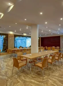 کافه رستوران استخر هتل سی نور