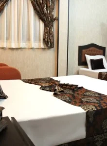 اتاق 3 نفره هتل عرش مشهد
