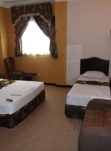 اتاق 3 نفره هتل عرش مشهد