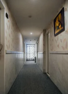 راهرو هتل آفریقا مشهد