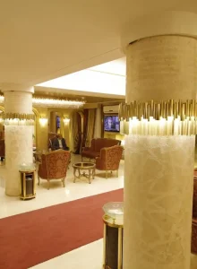 ورودی هتل صدرا مشهد