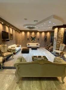 لابی هتل آپادانا