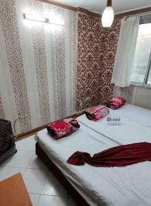 اتاق هتل آپارتمان گردشگران مشهد