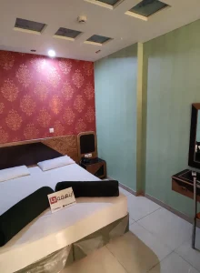 تخت دونفره هتل آپارتمان مارین ع