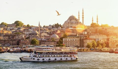 ارمنستان یا ترکیه؟ سفر به کدام کشور ارزان تر و راحت تر است؟