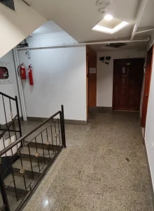 راهرو هتل آپارتمان نعیم مشهد