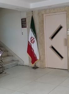 ورودی هتل آپارتمان ریحانه مشهد