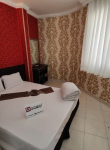 اتاق هتل هزار و یک مشهد