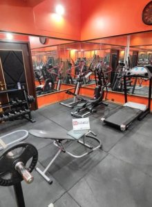 سالن بدنسازی هتل آپارتمان تبرک مشهد