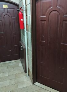 ورودی هتل آپارتمان علیزاده مشهد