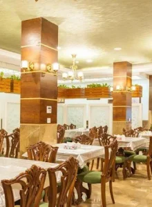 کافه رستوران هتل آپارتمان رواق مشهد