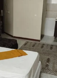اتاق دو نفره هتل آپارتمان هورام مشهد