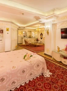 اتاق دو نفره هتل قصر طلایی