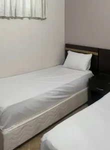 رزرو سوئیت با اتاق با تخت یک نفره هتل آپارتمان فرادیس مشهد