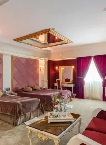 اتاق خواب 3 نفره هتل قصر بین الملل