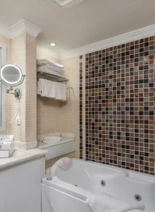 حمام هتل قصر بین الملل