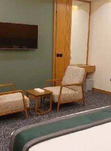 رزرو اتاق خانوادگی در هتل نورا مشهد