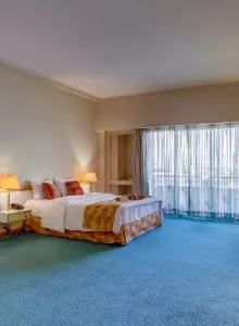 رزرو اتاق خانوادگی در هتل هما 2