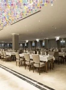 رستوران هتل اترک